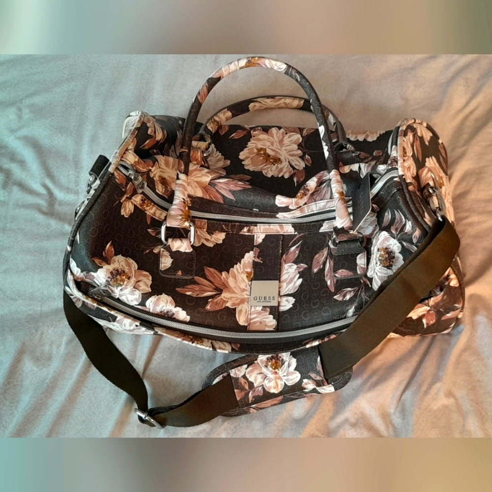 GUESS Floral Brown Overnight Bag